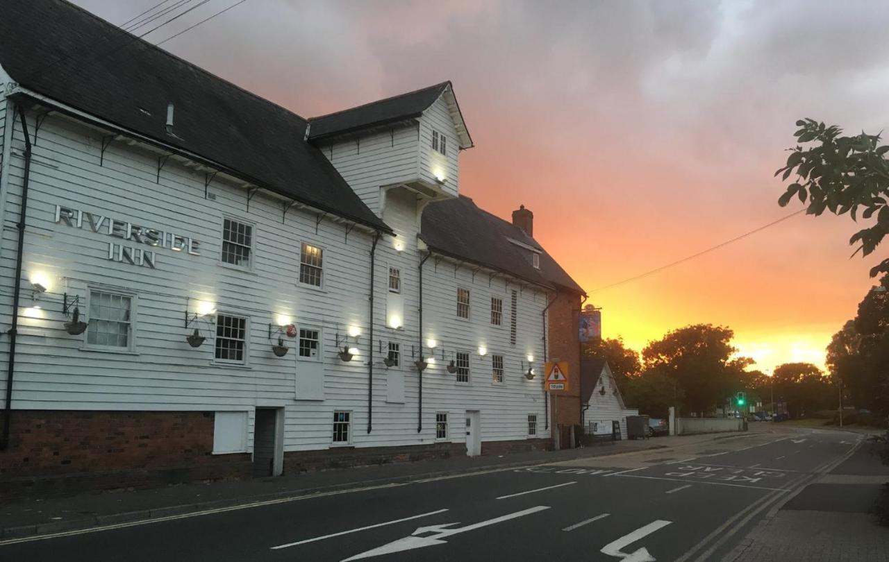 The Riverside Inn Chelmsford Exterior foto
